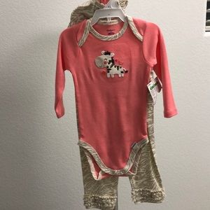 3 piece set including onesie, pants, and beanie